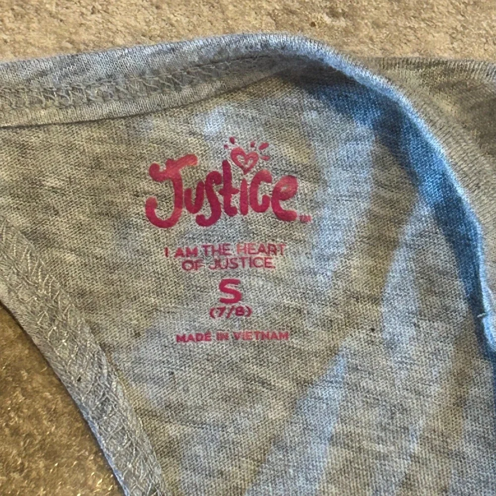 Justice sport short